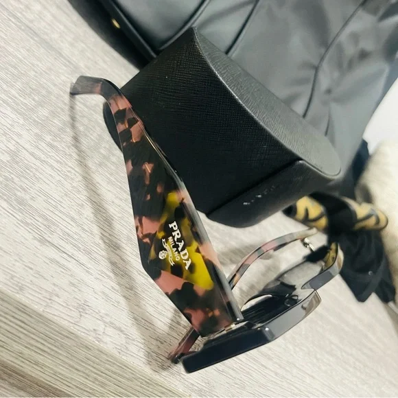 Prada glasses - Picture 5 of 7